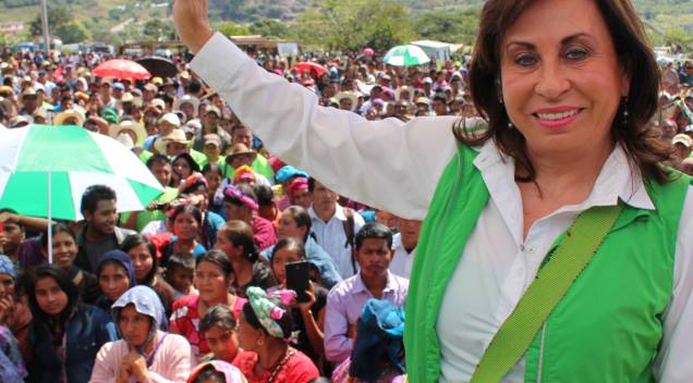 Exprimera dama de Guatemala, Sandra Torres, alega conspiración para matarla