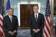 U.S. Secretary of State Antony Blinken and PM Briceno discuss climate change