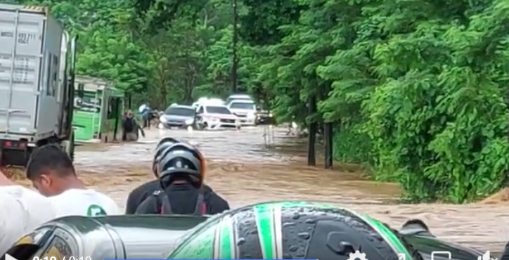 Inundaciones reportadas en Izabal, Guatemala, a medida que se acerca la tormenta tropical Julia